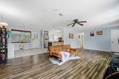 2623 Green Bay Avenue, Pensacola, FL 32526 - Photo 8