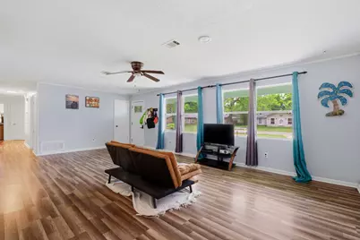 2623 Green Bay Avenue, Pensacola, FL 32526 - Photo 6