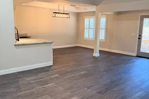 1276 Laura Ln, Niceville, FL 32578 - Photo 4
