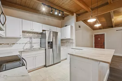 721 NE Kris Avenue, Fort Walton Beach, FL 32547 - Photo 12