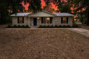 487 Woodlawn Rd, Freeport, FL 32439 - Photo 1