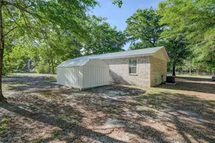 487 Woodlawn Rd, Freeport, FL 32439 - Photo 14