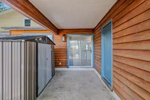 13 NW Cape Dr, Fort Walton Beach, FL 32548 - Photo 14