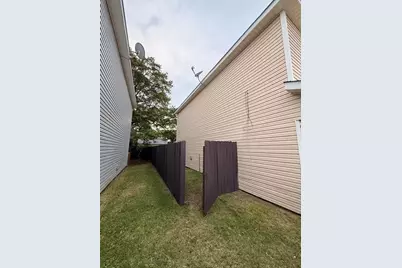 2123 Tom Street, Navarre, FL 32566 - Photo 26