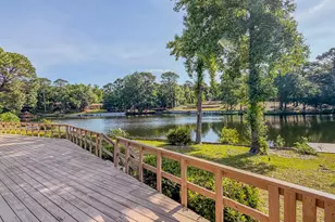 645 Carr Dr, Niceville, FL 32578 - Photo 4