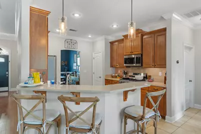 410 Aruba Way, Niceville, FL 32578 - Photo 10