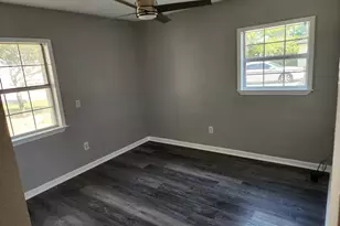 24 NW Robinwood Dr, Fort Walton Beach, FL 32548 - Photo 12