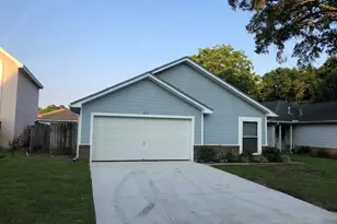 903 Lawton Ct, Fort Walton Beach, FL 32547 - Photo 1