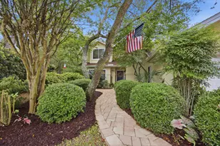2807 Lee Trevino Ct, Shalimar, FL 32579 - Photo 4