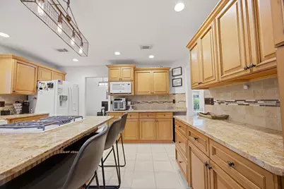 2807 Lee Trevino Court, Shalimar, FL 32579 - Photo 16