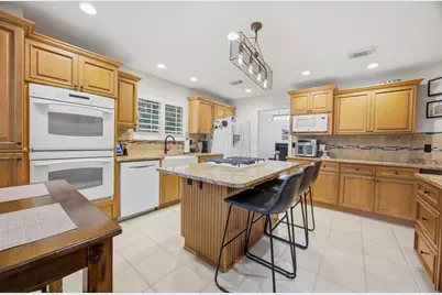 2807 Lee Trevino Court, Shalimar, FL 32579 - Photo 14