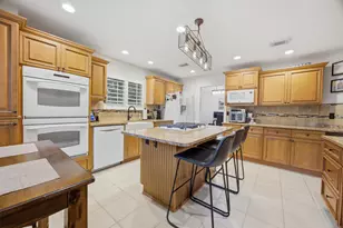 2807 Lee Trevino Ct, Shalimar, FL 32579 - Photo 14