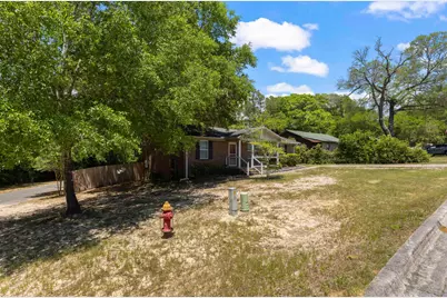 412 Detroit Avenue, Valparaiso, FL 32580 - Photo 40