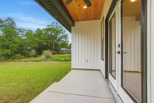 76 E Michaelangelo Rd, Defuniak Springs, FL 32433 - Photo 30