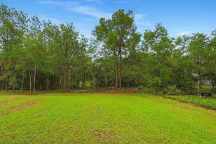 76 E Michaelangelo Rd, Defuniak Springs, FL 32433 - Photo 32