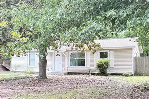 1321 Sunshine Dr, Crestview, FL 32539 - Photo 1