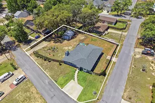 307 Anchors Pl, Niceville, FL 32578 - Photo 2