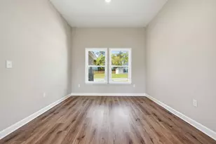 2809 Blackbird Ct, Crestview, FL 32539 - Photo 6