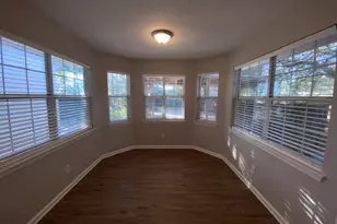 208 20th St, Niceville, FL 32578 - Photo 6