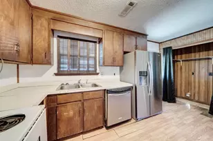929 Marina Dr, Panama City Beach, FL 32407 - Photo 12