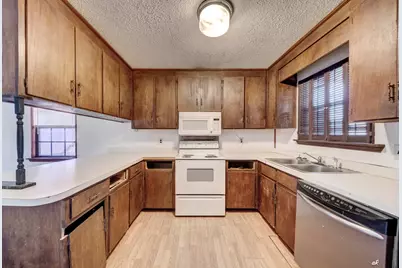 929 Marina Drive, Panama City Beach, FL 32407 - Photo 10