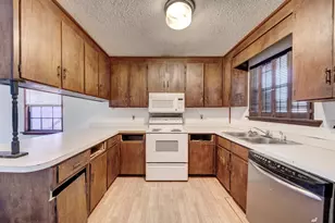 929 Marina Dr, Panama City Beach, FL 32407 - Photo 10