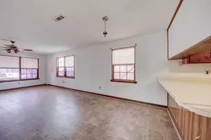 929 Marina Dr, Panama City Beach, FL 32407 - Photo 14