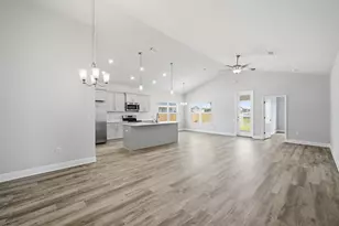 530 Alleyoak Ln, Freeport, FL 32439 - Photo 6