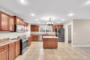 2387 Barberee Dr, Crestview, FL 32536 - Photo 28