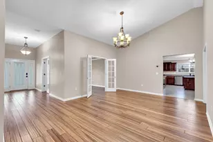 2387 Barberee Dr, Crestview, FL 32536 - Photo 18