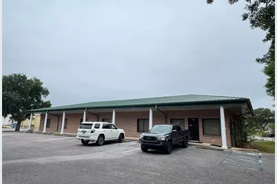 600 Opp Drive, Fort Walton Beach, FL 32548 - Photo 1