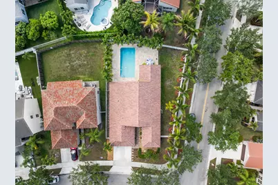 1102 Hickory Way, West Hollywood, FL 00N/A - Photo 32