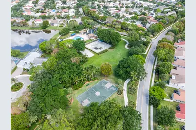1102 Hickory Way, West Hollywood, FL 00N/A - Photo 40
