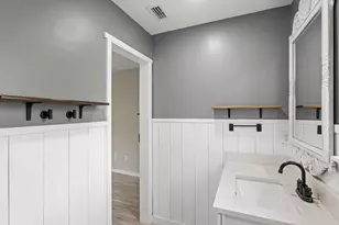213 Cadillac Ave, Niceville, FL 32578 - Photo 24