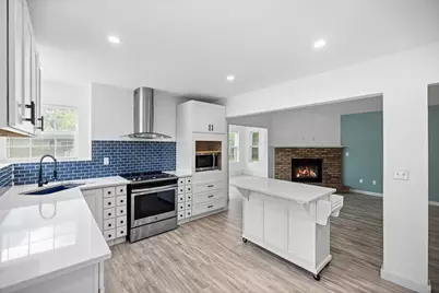 213 Cadillac Avenue, Niceville, FL 32578 - Photo 8