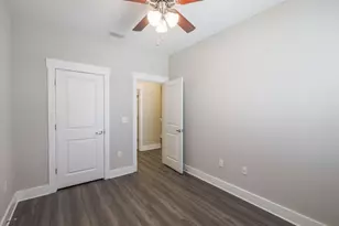 350 Date Palm Ln, Freeport, FL 32439 - Photo 10