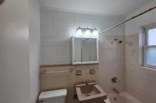 111 SE Chicago Ave, Fort Walton Beach, FL 32548 - Photo 12