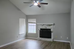1917 Heartland Dr, Fort Walton Beach, FL 32547 - Photo 8
