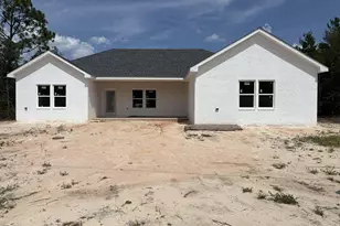 290 E Picasso Cir, Defuniak Springs, FL 32433 - Photo 1
