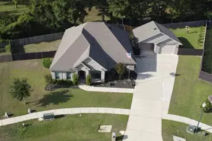 2835 Gemstone Cir, Pace, FL 32571 - Photo 2