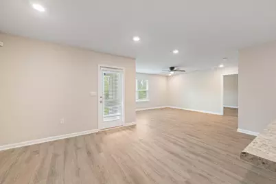 3507 Malus Court, Crestview, FL 32539 - Photo 10