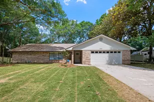 2435 Rocky Shores Dr, Niceville, FL 32578 - Photo 4