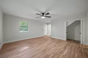 127 S 22nd St, Defuniak Springs, FL 32435 - Photo 8