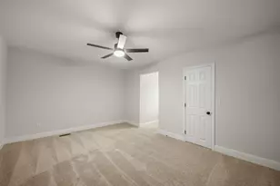127 S 22nd St, Defuniak Springs, FL 32435 - Photo 12
