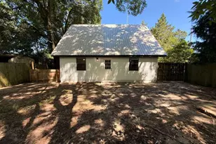 127 S 22nd St, Defuniak Springs, FL 32435 - Photo 44