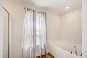 232 Baycliff Dr, Crestview, FL 32536 - Photo 14
