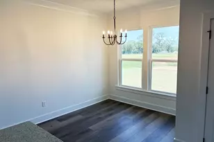 5906 Luckenbach Ln, Crestview, FL 32539 - Photo 6