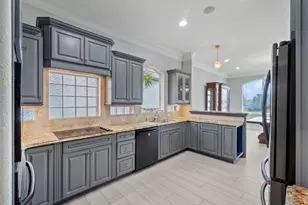 101 Vista Bluffs, Destin, FL 32541 - Photo 18