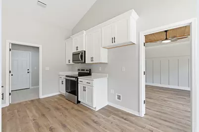 101 Stephens Lane #B, Crestview, FL 32539 - Photo 12