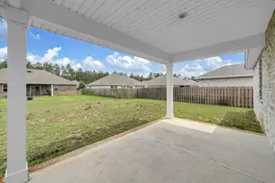 147 Picnic Pl, Freeport, FL 32439 - Photo 40